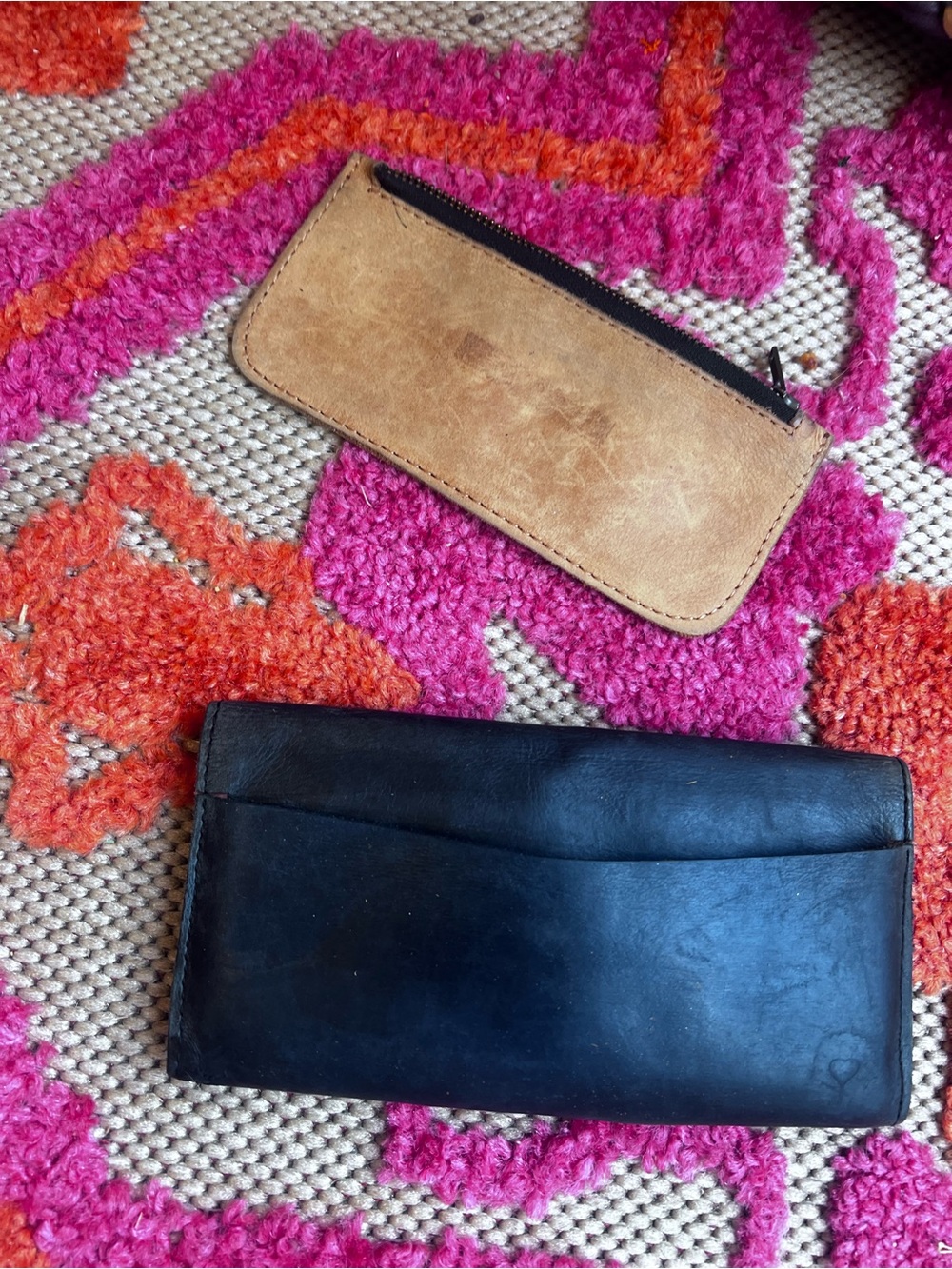 Able Black Leather Continental Clutch Wallet brown and black - Picture 7 of 8